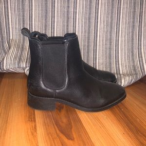 Leather Chelsea boots